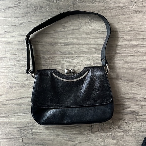 Charles David black leather purse - Picture 6 of 7